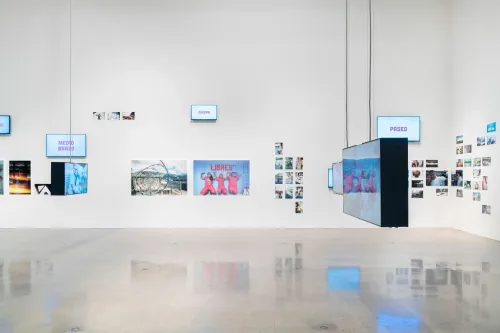 installation view of Una Luz: Photography Under Confinement in Venezuela