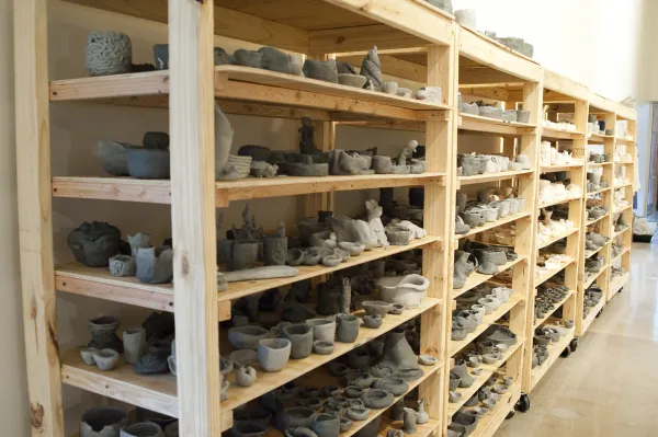 Amanda Ross-Ho: UNTITLED NOTHING FACTORY | Visual Arts Center