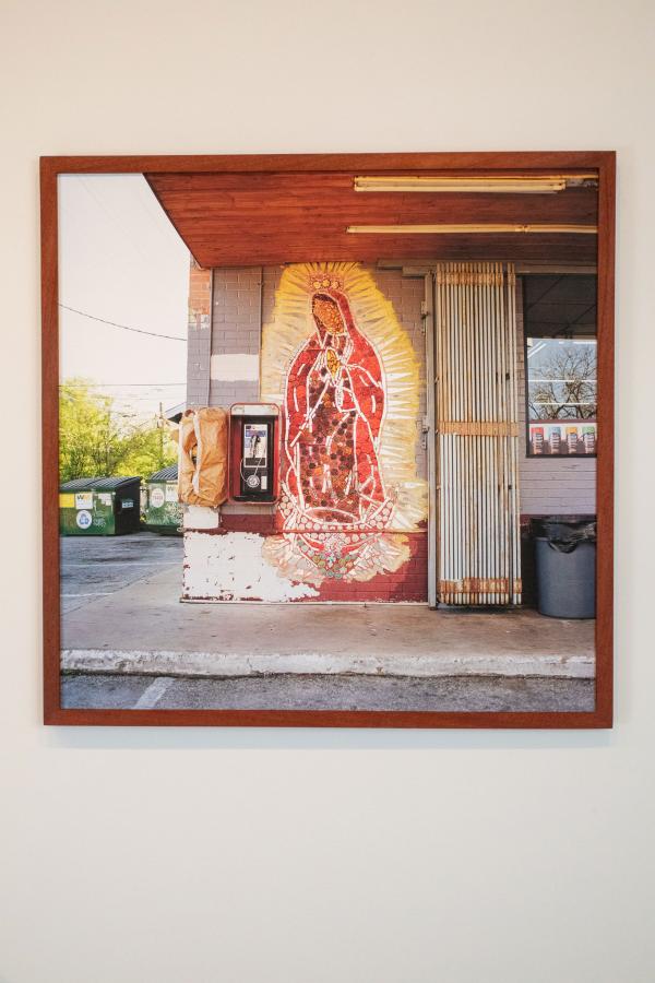 installation view of Somos Recuerdos